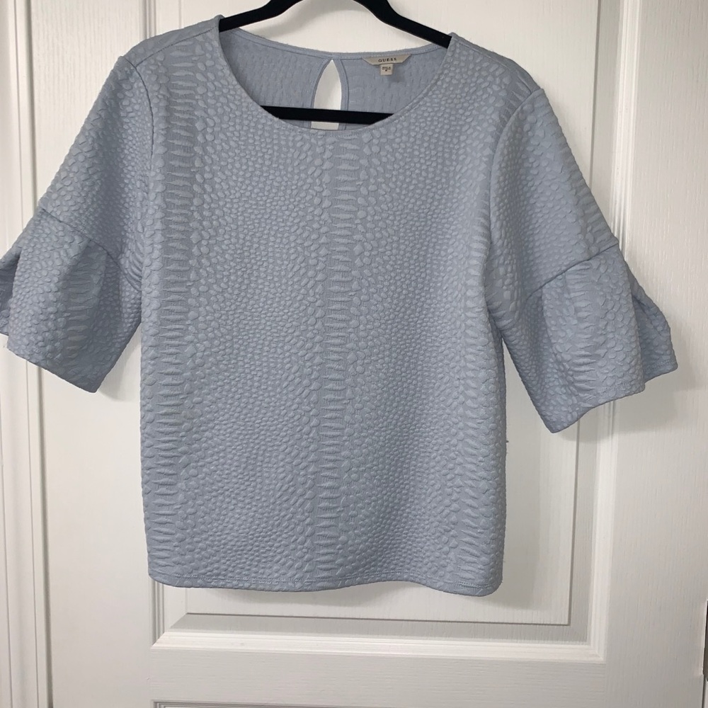 Women’s Guess light blue top size Medium